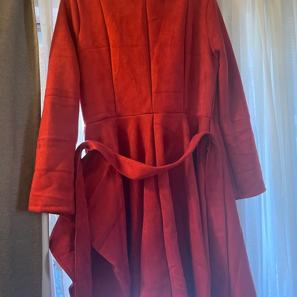 Little Red Riding Who? - Picture 4 of 7